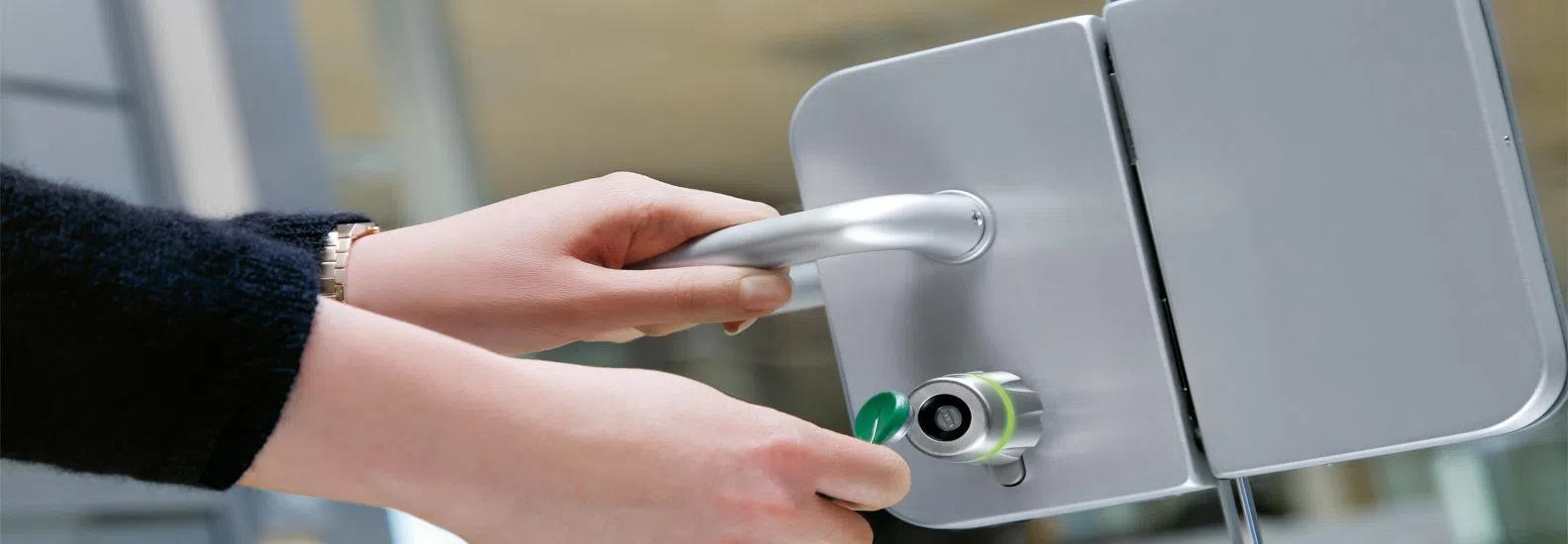 Master Locksmith Store Palm Bay, FL 321-304-2432 - push-bars